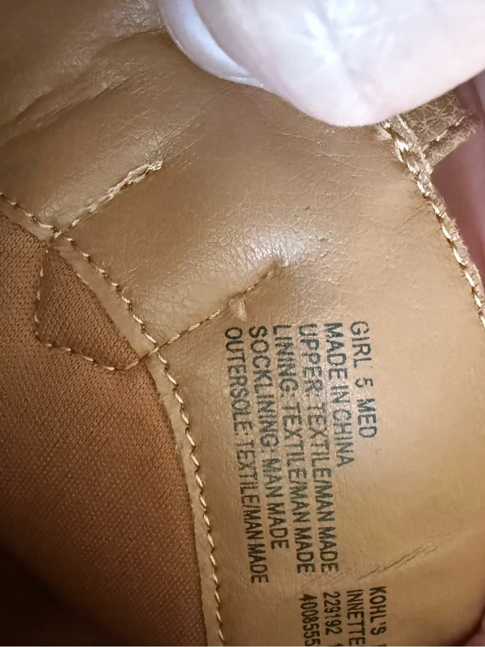 Brand new kids boots size 5